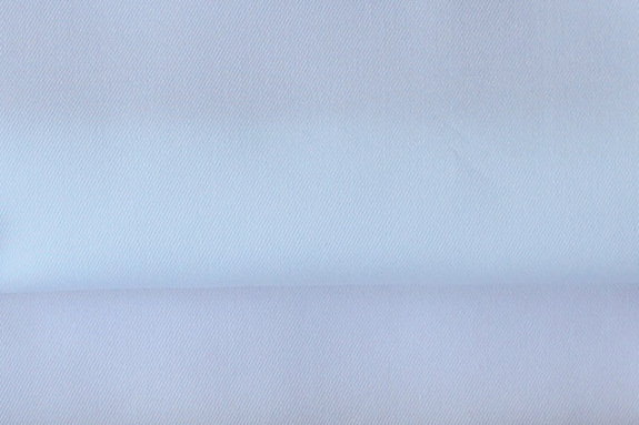 ǳϴɫ